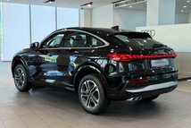 Audi Q5 Sportback 40 TDI, 2025, Чёрный — фото 3