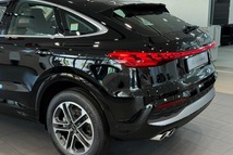 Audi Q5 Sportback 40 TDI, 2025, Чёрный — фото 8