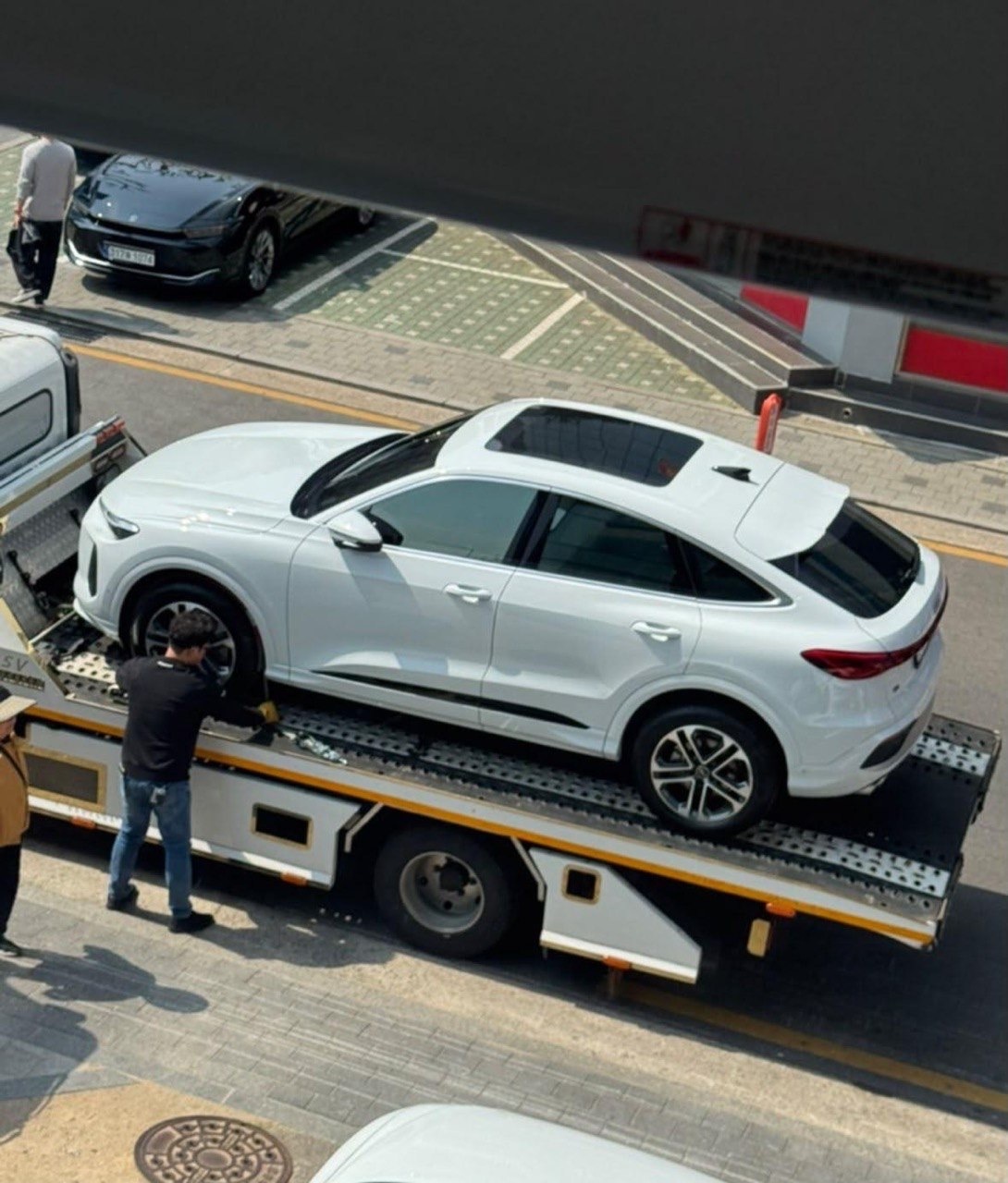 Audi Q5 Sportback 40TDI, 2025, Белый
