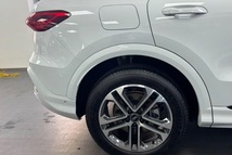 Audi Q5 Sportback 40TDI, 2025, Белый — фото 3