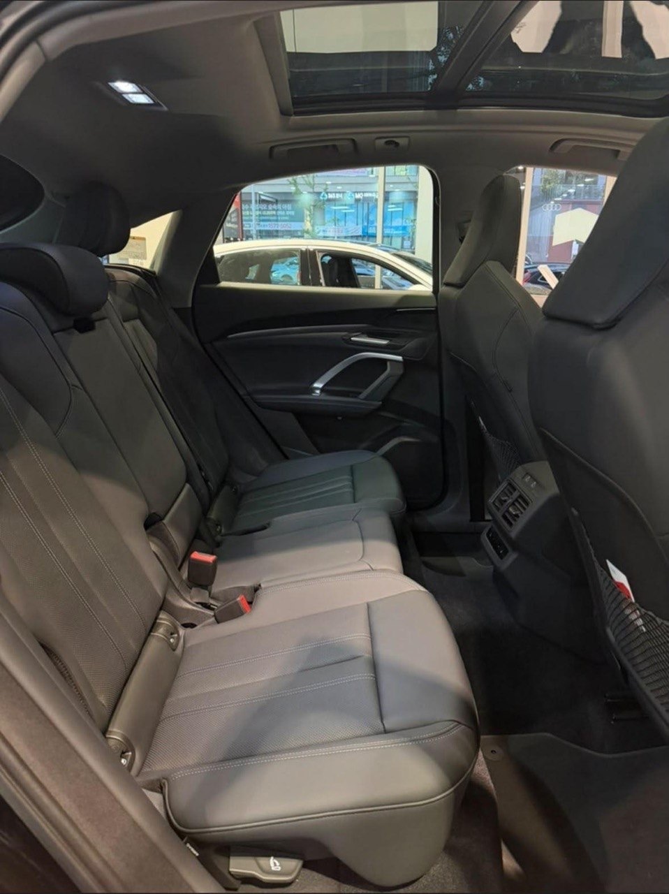 Audi Q5 Sportback 40TDI, 2025, Белый — фото 5