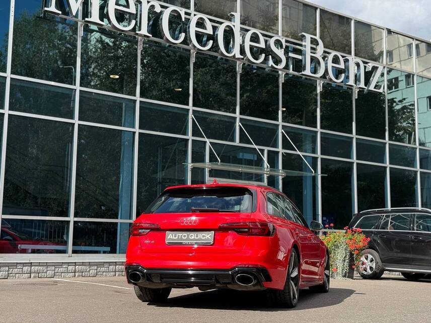 Audi RS4, 2018, Красный — фото 2