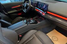 BMW M5, 2024, Зелёный — фото 22