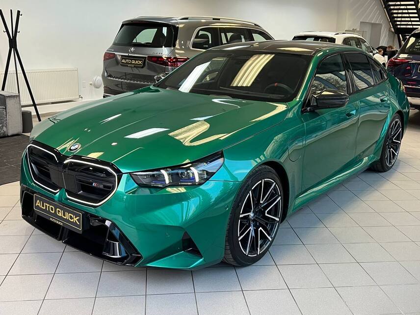BMW M5, 2024, Зелёный — фото 5