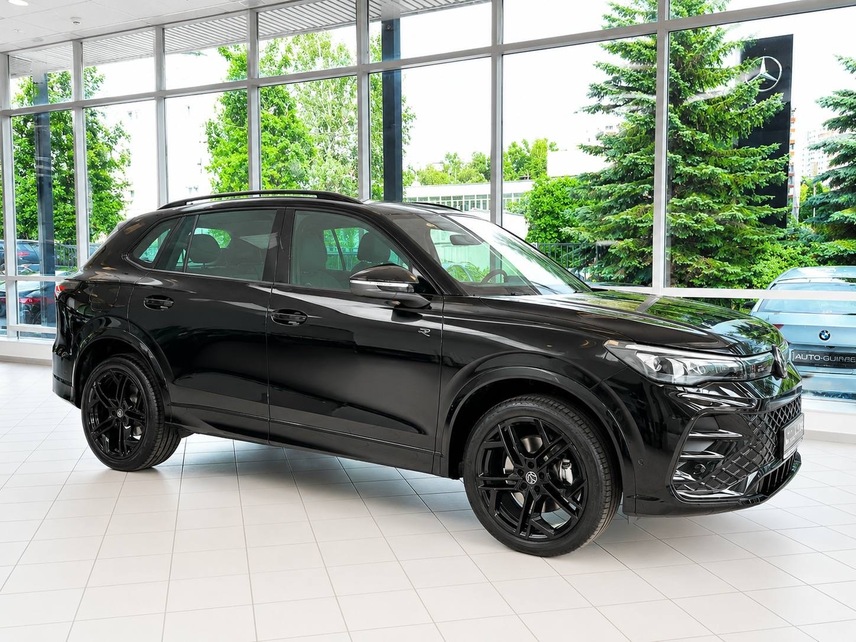 Volkswagen Tiguan L Pro, 2026, Черный