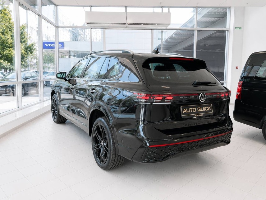 Volkswagen Tiguan L Pro, 2026, Черный — фото 5