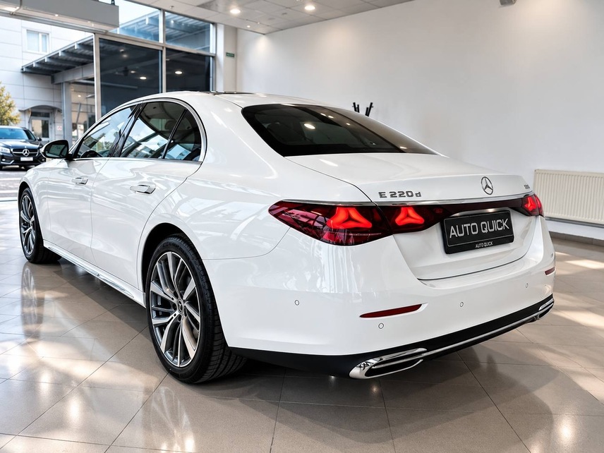 Mercedes-Benz E220d, 2026, Белый — фото 4