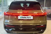 Audi Q5L 40 TFSI, 2026, оливковый  — фото 5