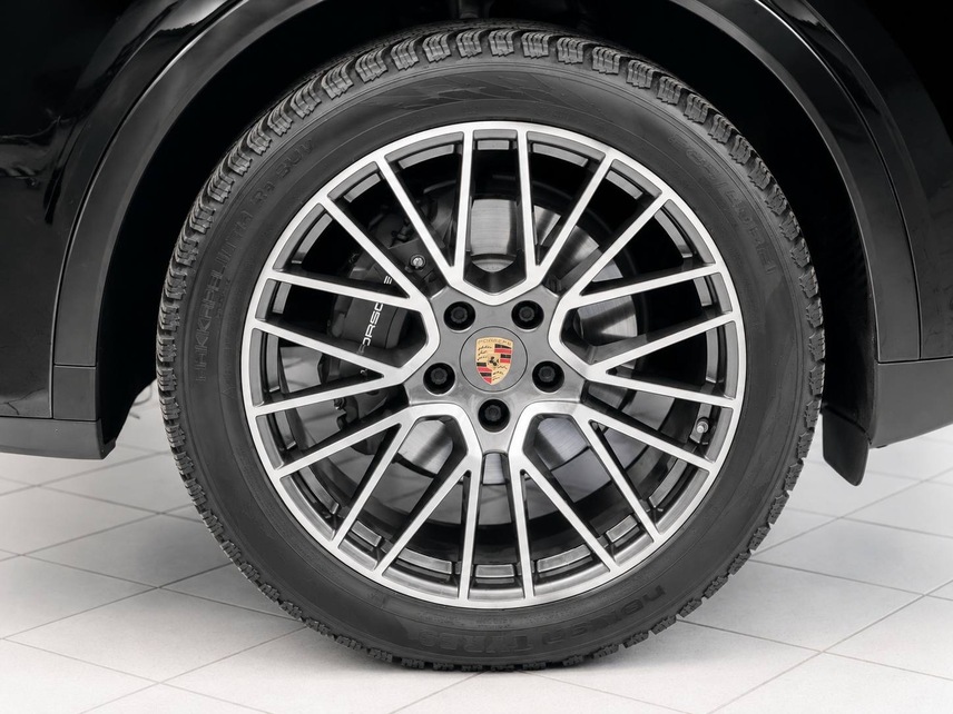 Porsche Cayenne, 2019, Чёрный — фото 2