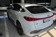 Audi Q5 Sportback 40TFSI, 2026, Белый — фото 4