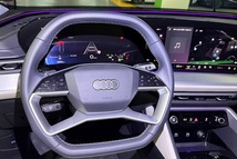Audi Q5 40TFSI, 2025, Чёрный — фото 7