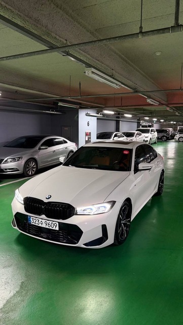 BMW 320i, 2025, Белый