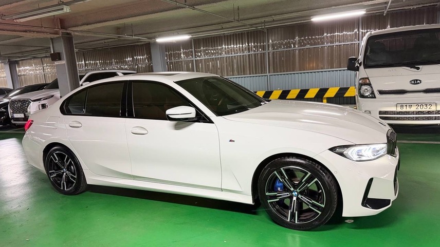 BMW 320i, 2025, Белый — фото 3