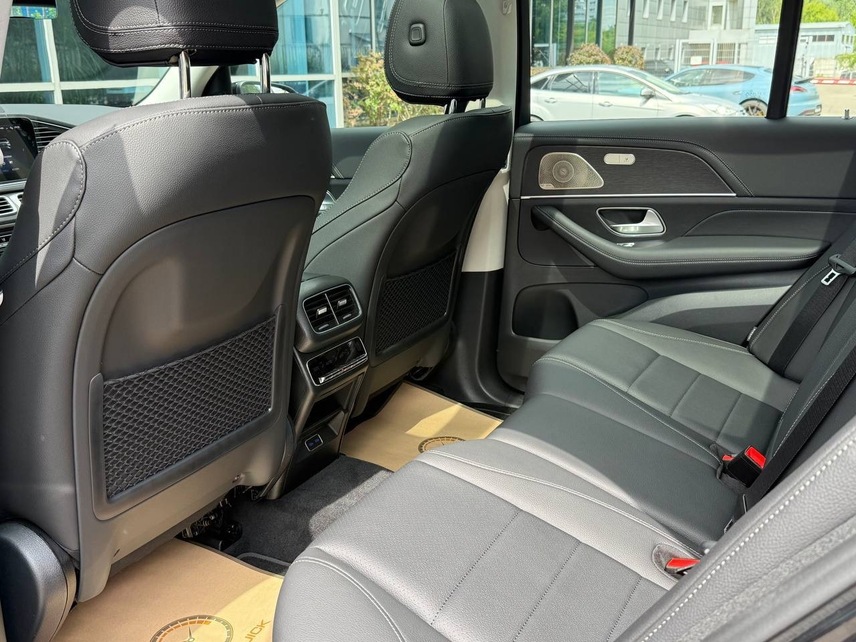 Mercedes-Benz Gle 350, 2026, Чёрный — фото 7