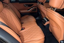 Mercedes-Benz S450, 2025, Чёрный — фото 9