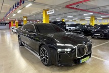 BMW 740i Xdrive, 2025, Чёрный — фото 1