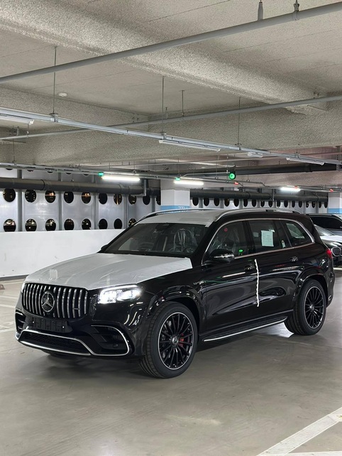 Mercedes-Benz Gls 63 AMG, 2026, Чёрный